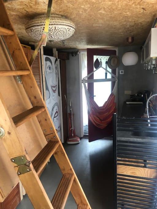 Appartamento Tiny House For 2 With Private Garden Utrecht Esterno foto